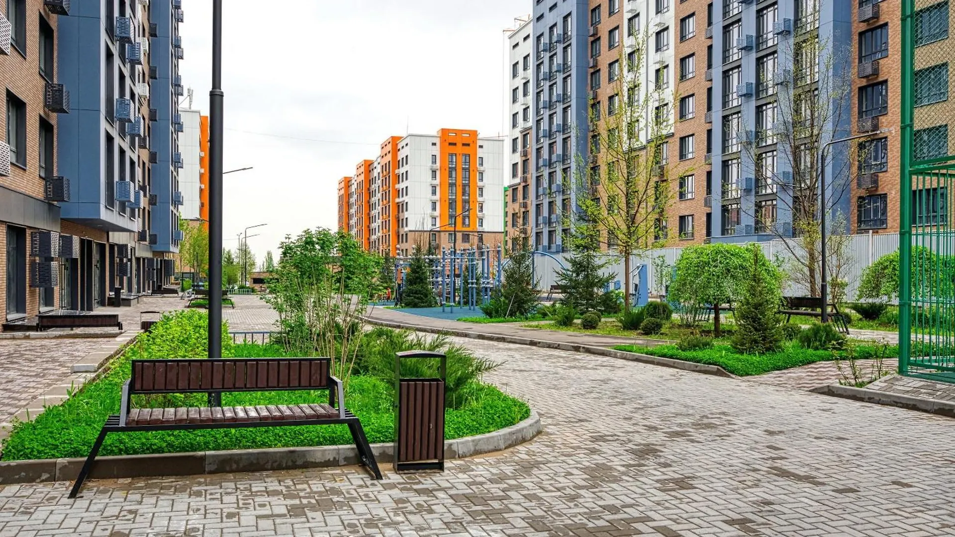 Апартаменты Мкр Думан-2 Almaty Apartment