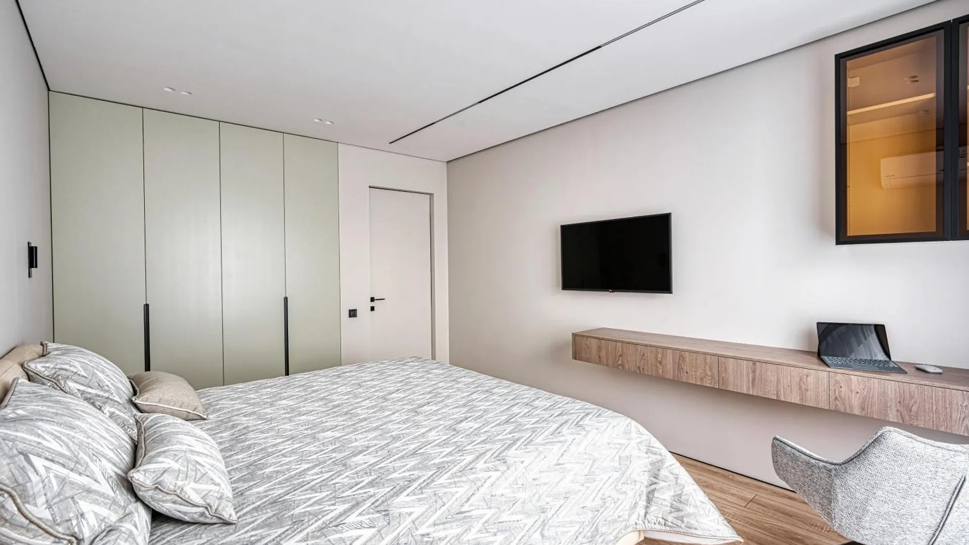 Апартаменты Мкр Думан-2 Almaty Apartment